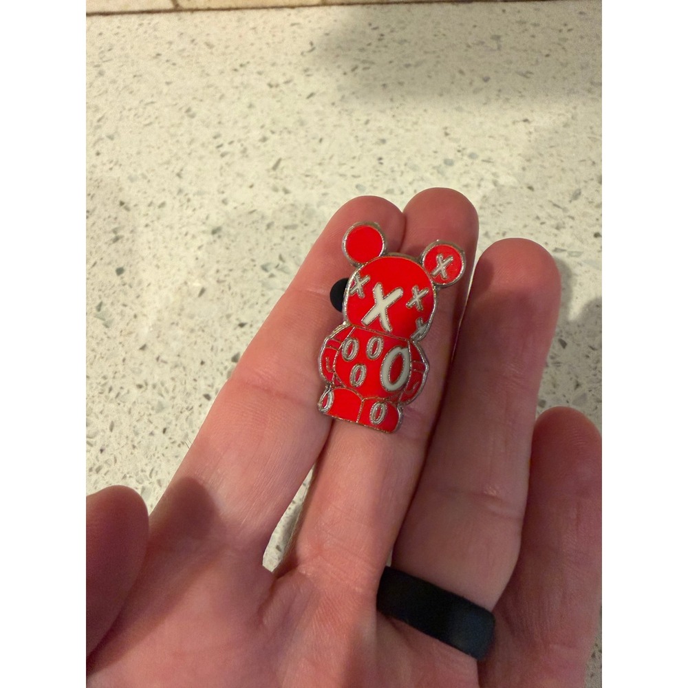 Mickey Mouse Red Vinylmation X's and O's Individual Disney Trading Pin